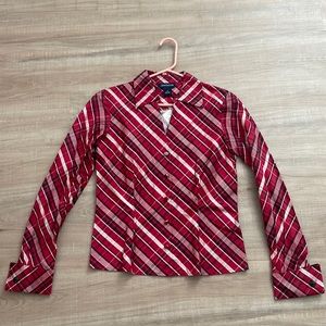 Ann Taylor 100% silk blouse. NWT. Size 2